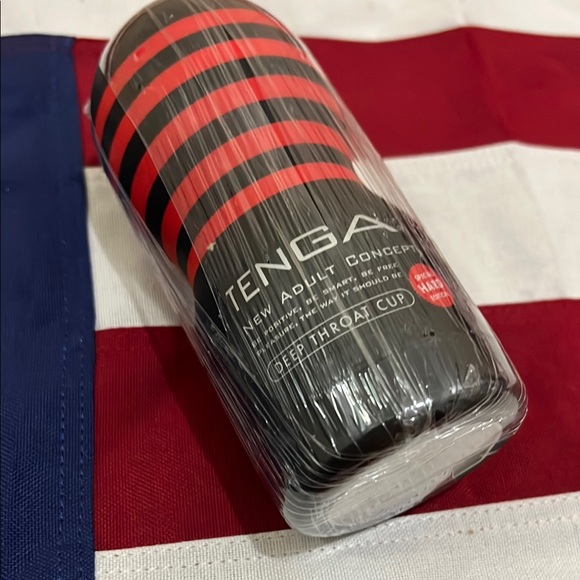 TENGA Black and Red Adult Product - Picture 4 of 6